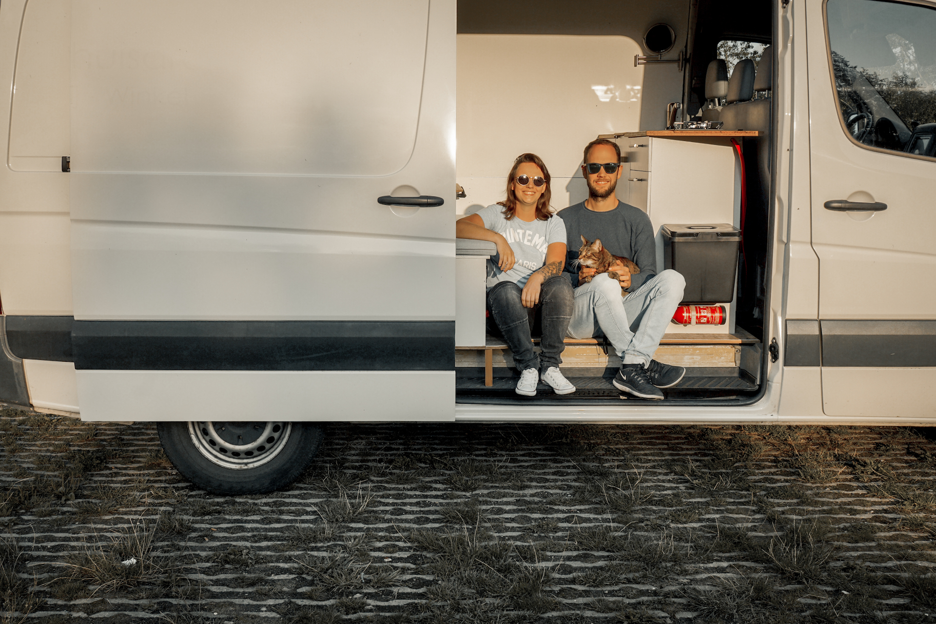 Modernisering kader Doe mijn best Niels en Shamira publiceren gratis camper bouw gids - Leidsche Rijn Magazine